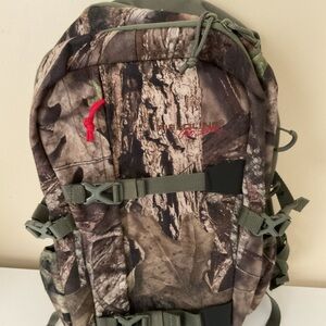 Fieldline pro thunderhead 22L Backpack Mossy oak country camo,